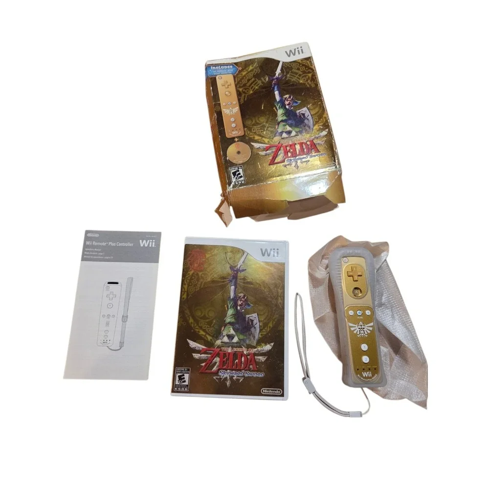 Nintendo Wii The Legend of Zelda Skyward Sword Limited Edition Gold Zelda Remote